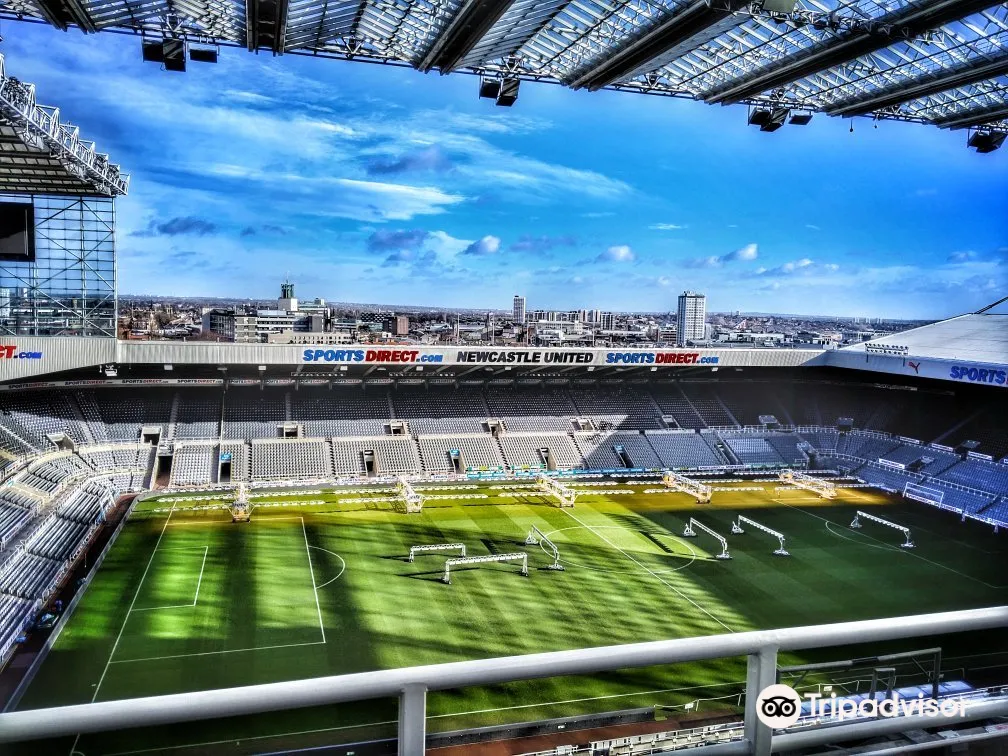 2_St James' Park