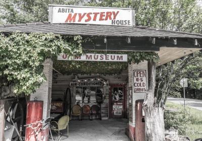 Abita Mystery House / UCM Museum