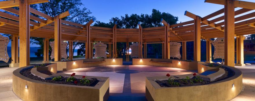 Akta Lakota Museum & Cultural Center