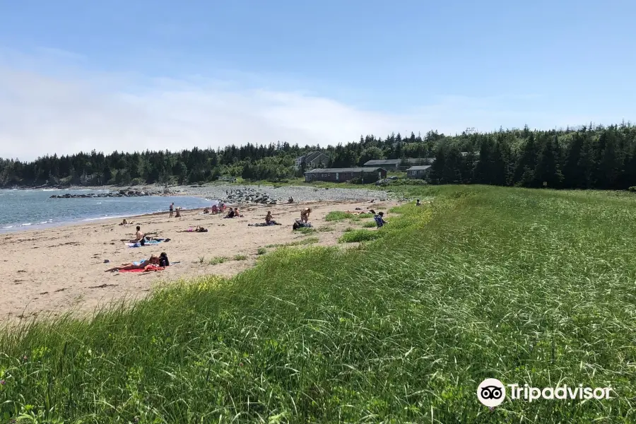 Rainbow Haven Beach Provincial Park