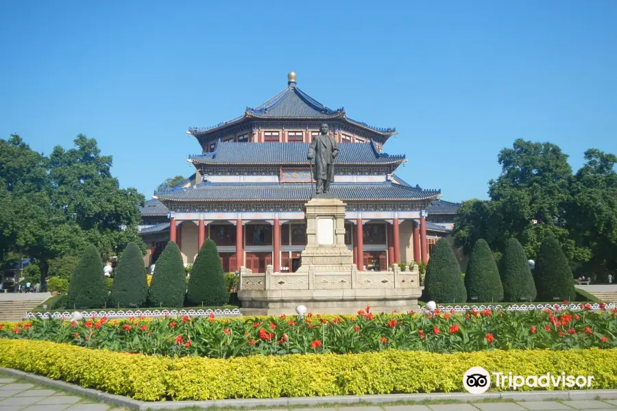 Bronze Statue of Sun Yat-sen