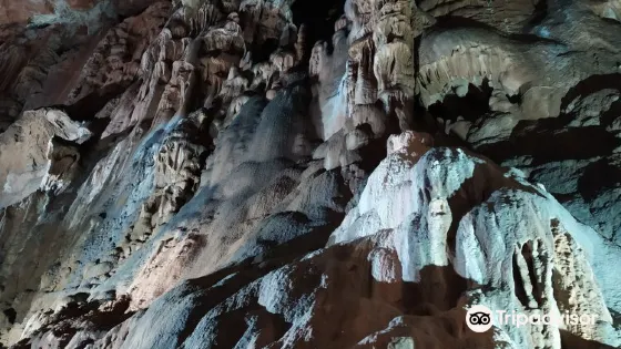 Skelskaya Cave