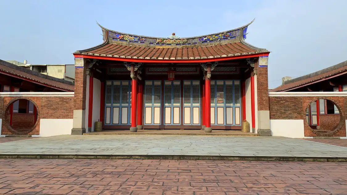 Hotels near Pingtung Tutorial Academy