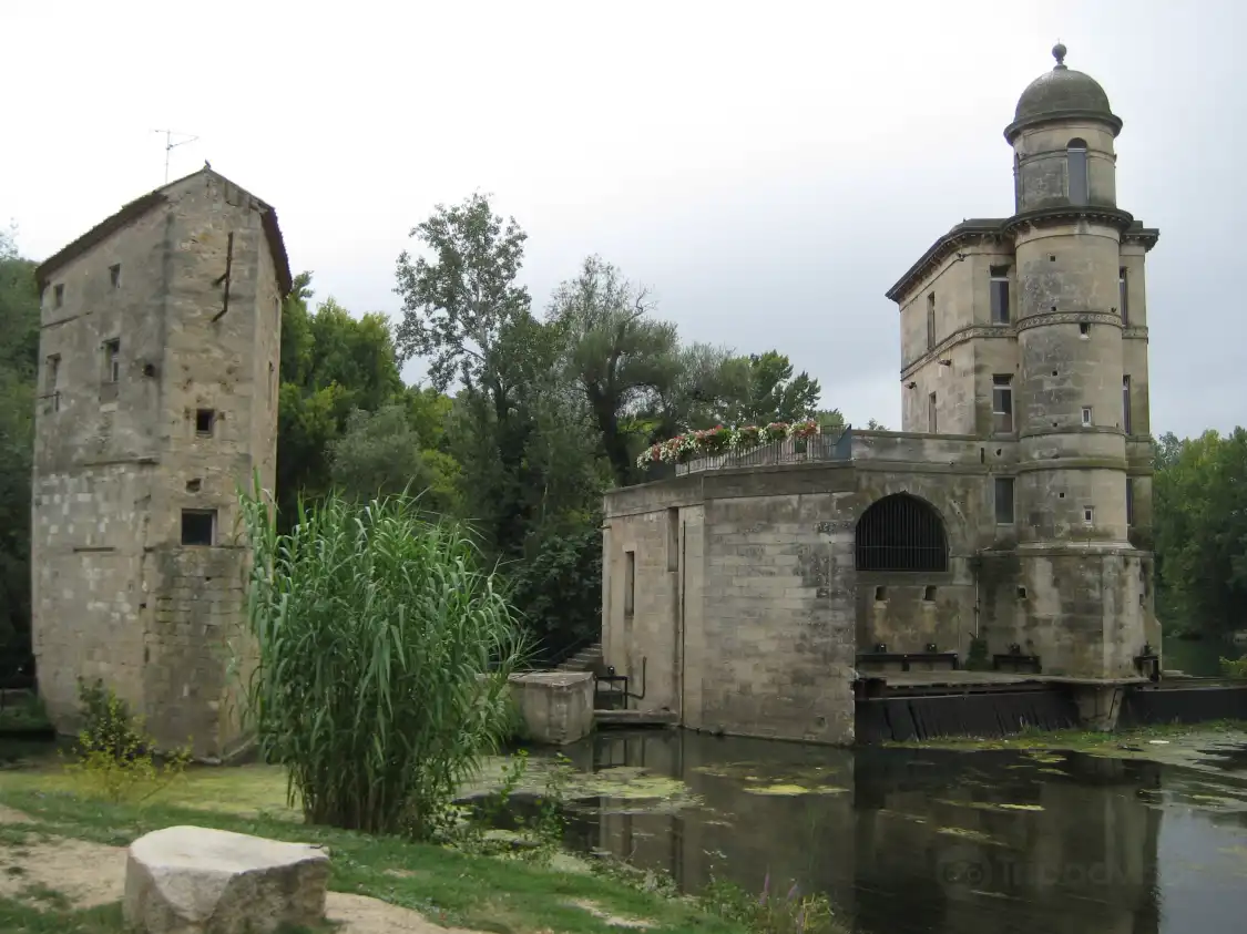 Hotels near Ancien Moulin de Bagnols (ou Cordier)