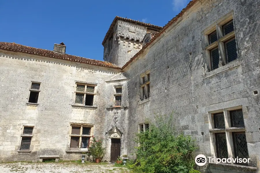 Chateau de Mareuil