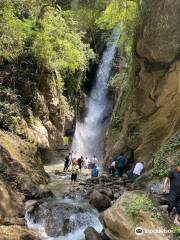 Bangoru Waterfall