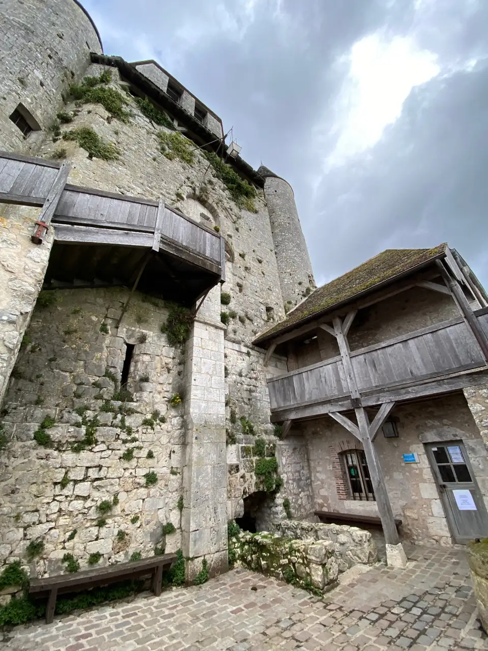 5_Caesar Keep