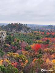 Mill Bluff State Park