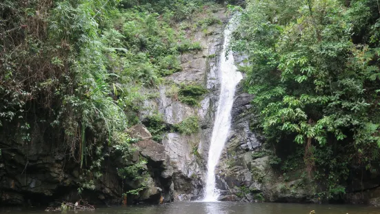 Pamuayan Waterfalls