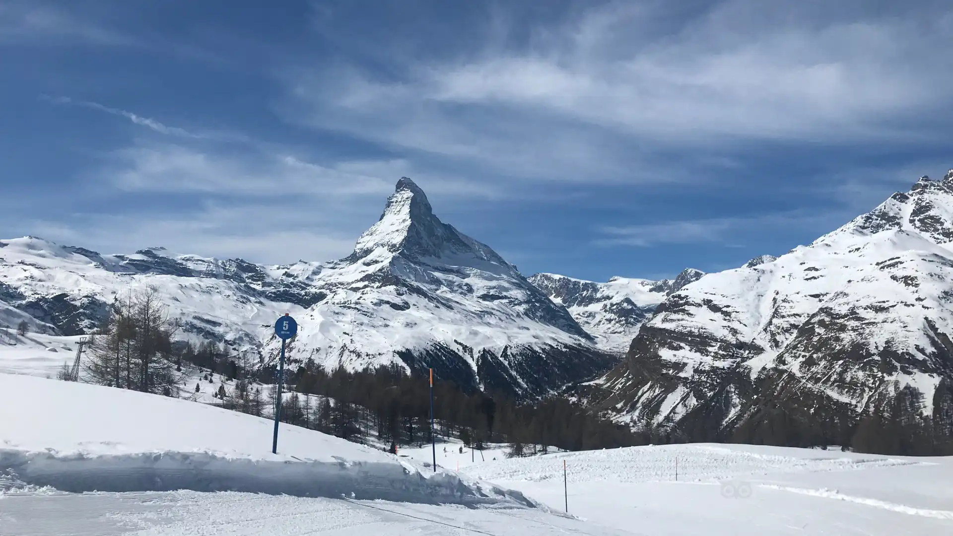 Hotels near Zermatt Ski School - European Snowsport