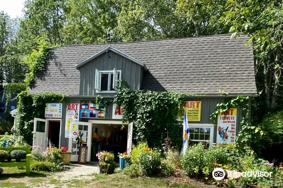 Maritime Painted Saltbox