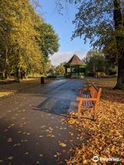 Caldecott Park