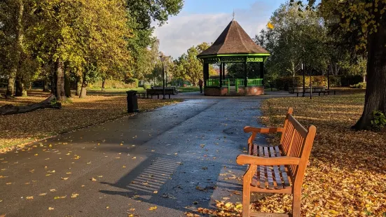 Caldecott Park