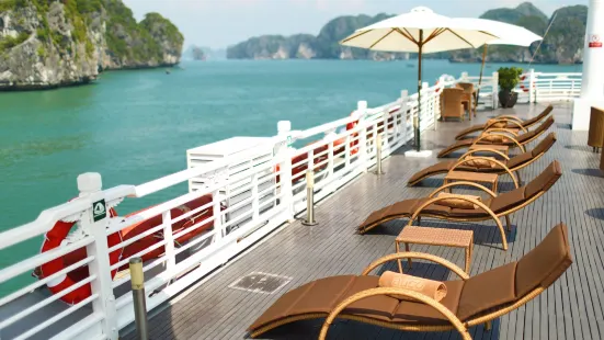 The Au Co Cruise - Halong Bay