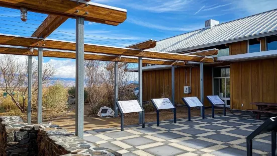 Eastern Sierra Visitor Center