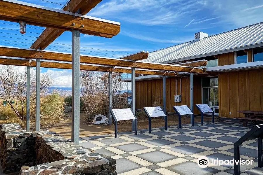 Eastern Sierra Visitor Center