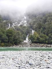 Roaring Billy Falls