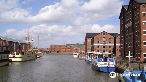 The Gloucester and Sharpness Canal