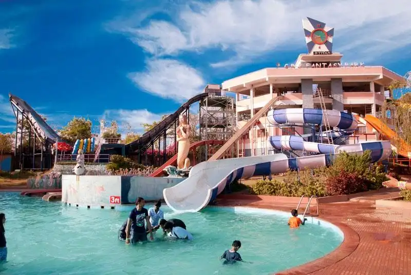 Hotel in zona GRS Fantasy Park