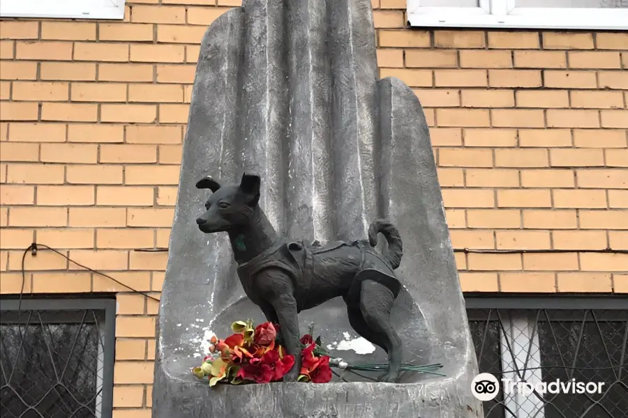 Monument to the Dog Laika