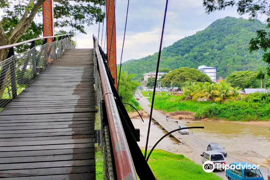 Tamparuli Suspension Bridge