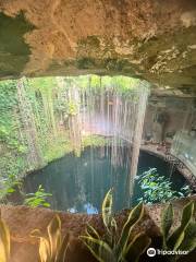 Ik Kil Cenote