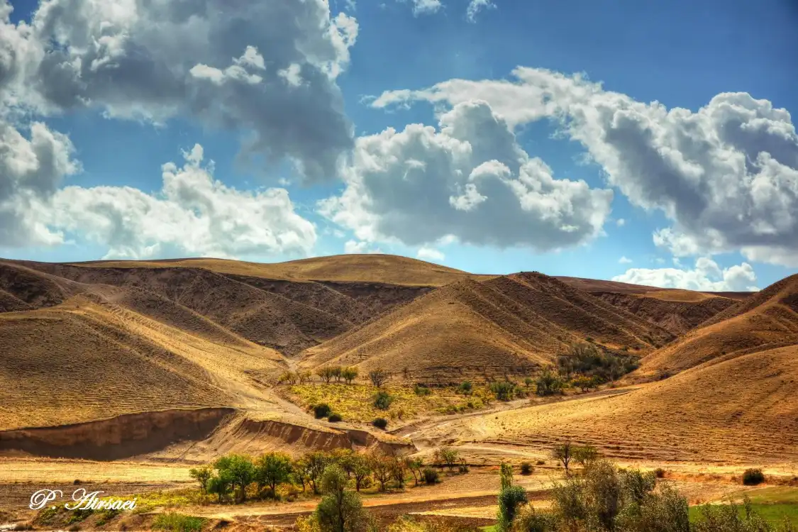 Hotels near Colorful Mountains of Tabriz