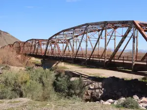 Historic Gillespie Dam Bridge