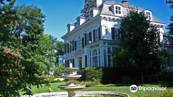Macculloch Hall Historic Museum & Gardens