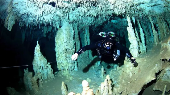 Cenote Xplore