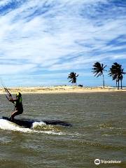 Kitebud-Escola de kitesurf Ltda