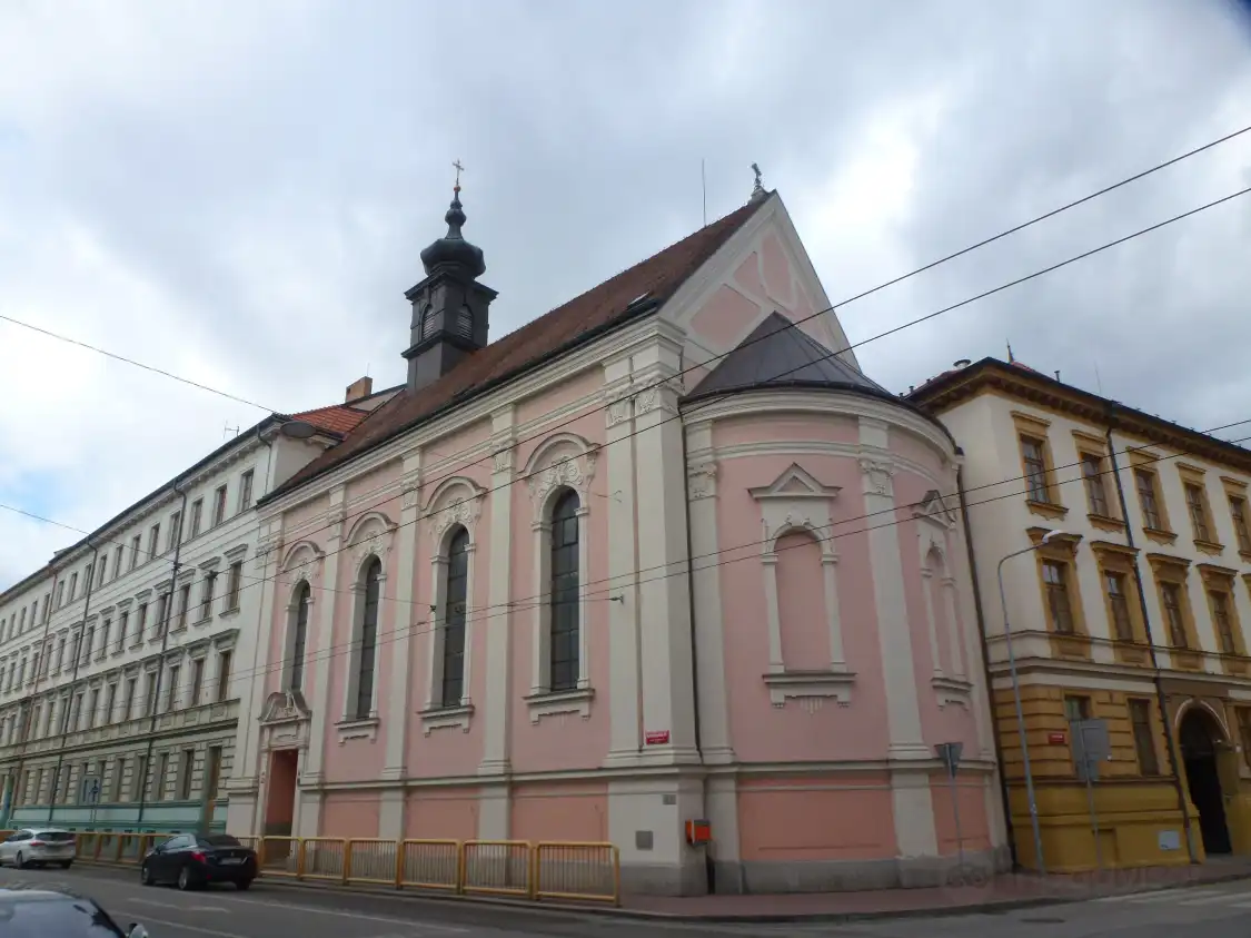 Hotels near Church of the Sacred Heart of Jesus