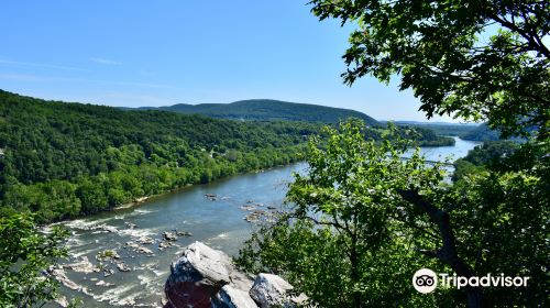 Split Rock Overlook