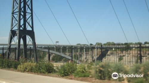 Lewiston-Queenston Bridge