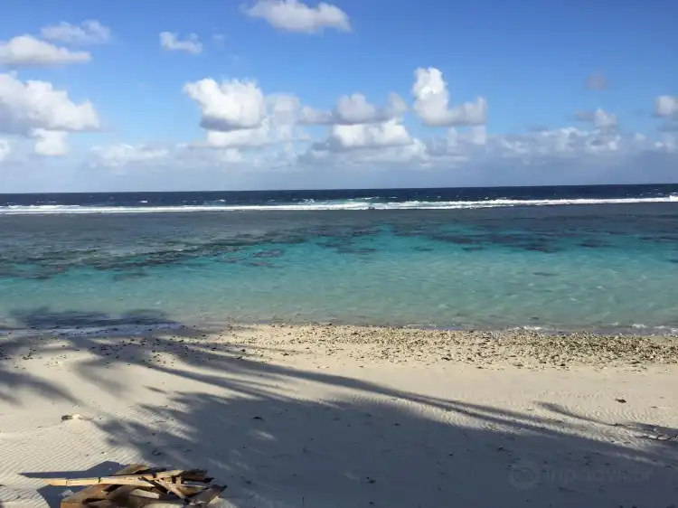 Các khách sạn gần Ofu Beach