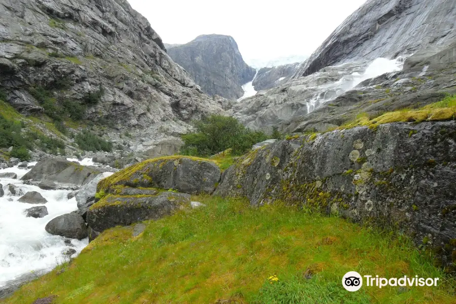 Brenndalsbreen