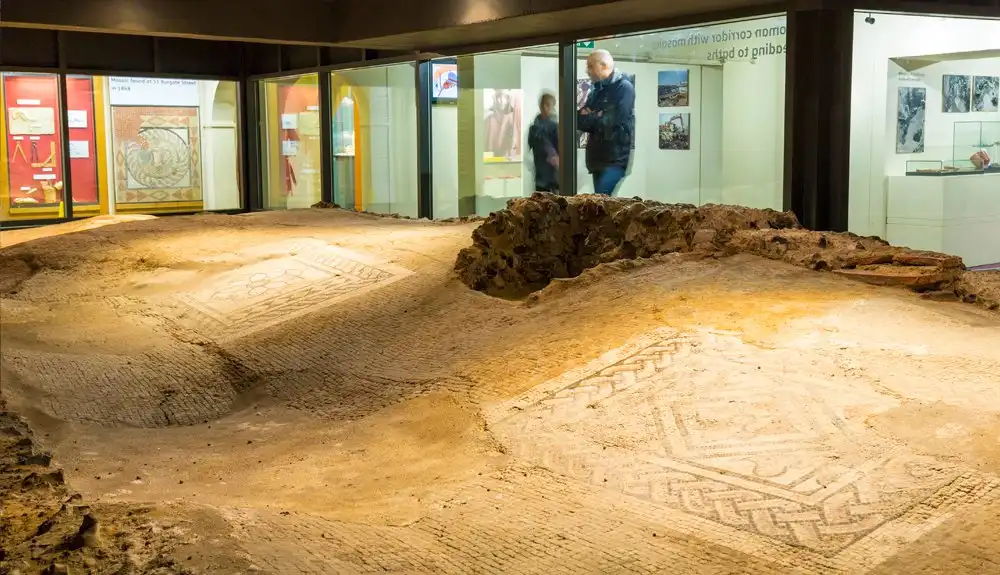 Hotels near Canterbury Roman Museum