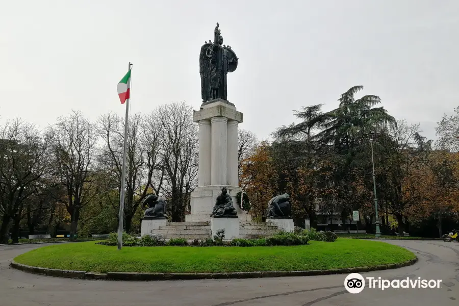 Monumento ai Caduti in Guerra