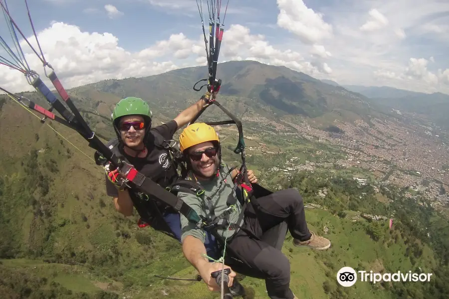 Open Sky Parapente