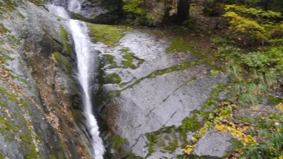 Saruo Falls