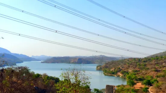 Manchanabele Dam