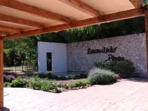 Escondido Place