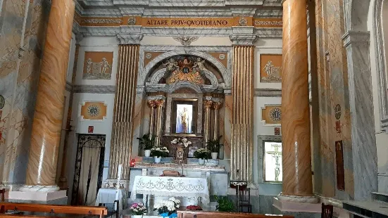 Santuario Madonna Dei Bisognosi