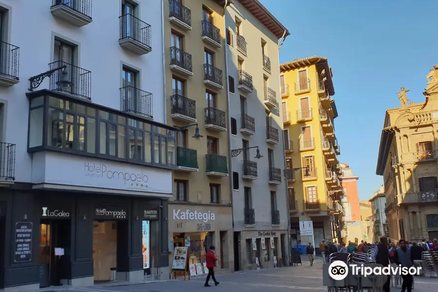 Iruña/Pamplona Tourism Office