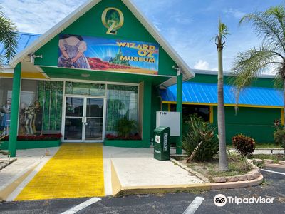 The Wizard of Oz Museum & Van Gogh