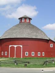 The Round Barn Theatre at Amish Acres