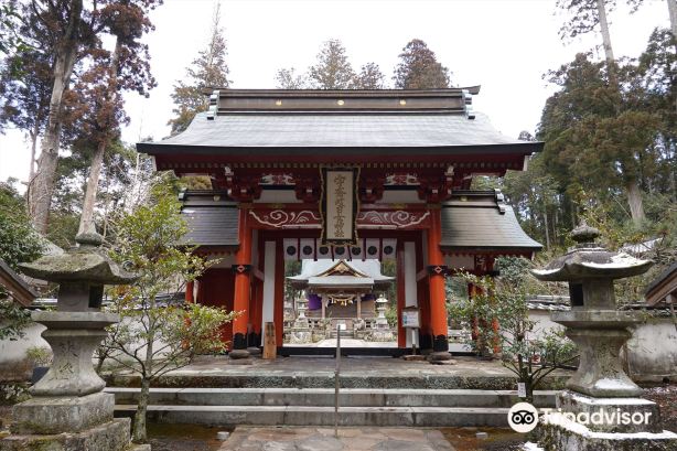 宇奈岐日女神社