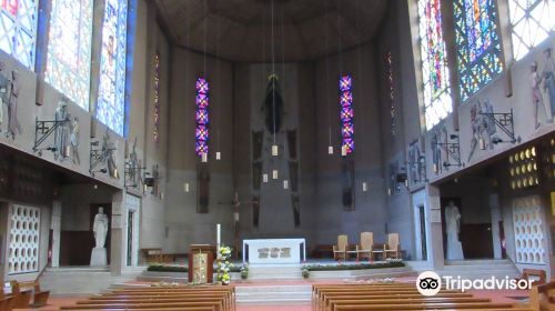 Eglise Sainte Therese de l'Enfant Jesus