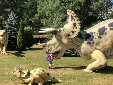 Jurajski Park Dinozaurow Muzeum Dziejow Ziemi