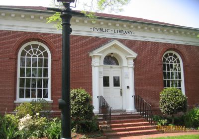 エドガータウン公共図書館